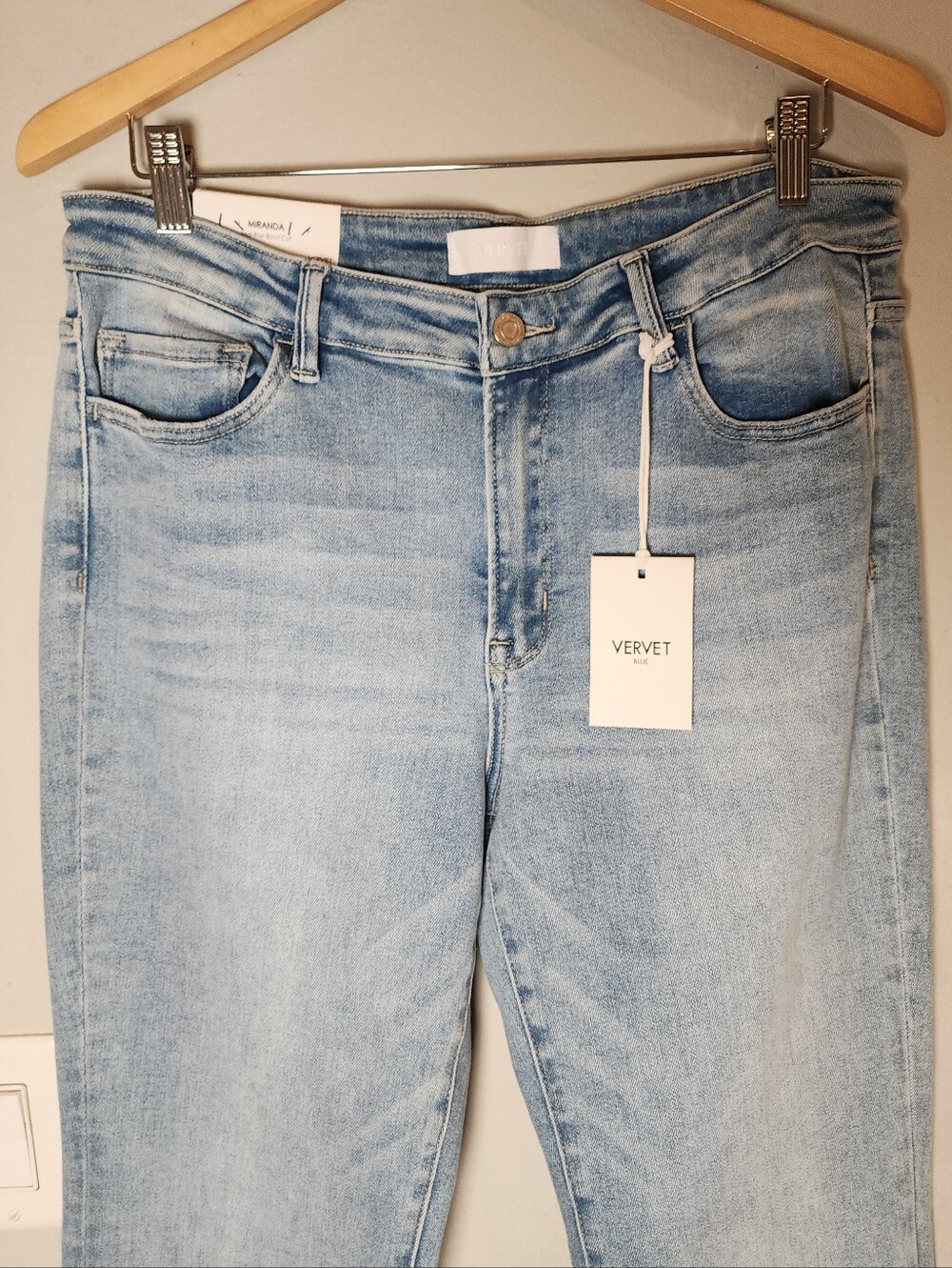 NWT Vervet Miranda Midrise Bootcut Lightwash Jeans Women's Size 33 (16) Stretch - Picture 16 of 16